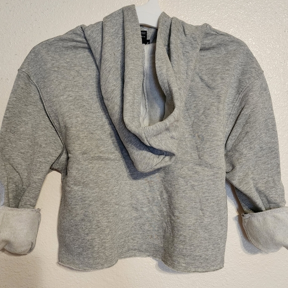 Responsible Style Girls Cropped Hoody - Heather Grey -Size - Medium 7/8 - NWT - Picture 2 of 3